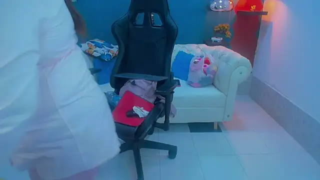 Živý XXX chat elena_milf1