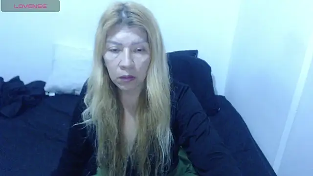 Dulce-Bella Chat XXX in diretta