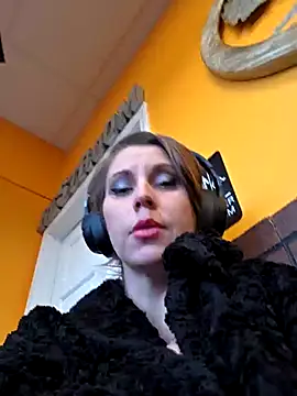 KittyWhispers Chat XXX in diretta