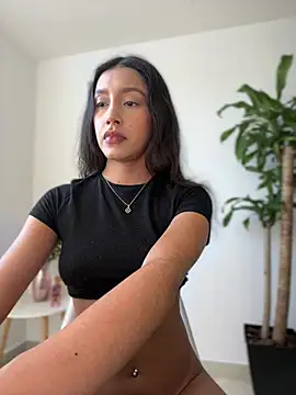 Chat XXX en directo de SelenaStone