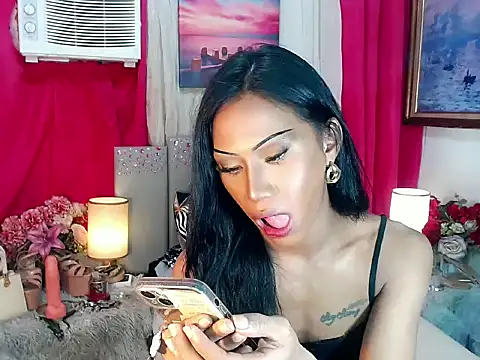 Tarah_MC_Collins' Live XXX Chat