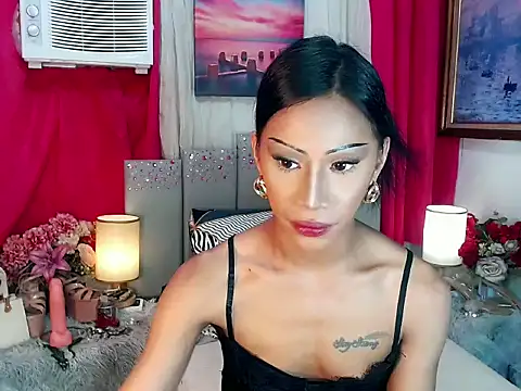 Tarah_MC_Collins Show Webcam