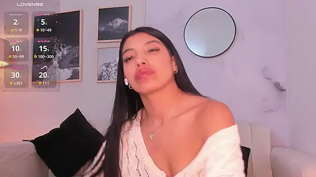 Tiffany_Low's Live XXX Chat