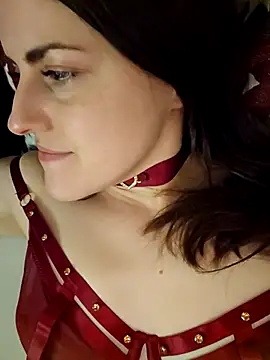 XXX chat uživo modela BelleFelicitas