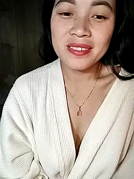 Chat XXX ao vivo de Hani-i