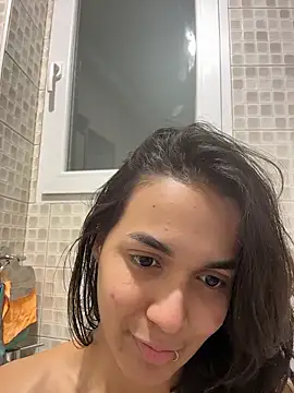 Chat XXX ao vivo de MiaMorenoo