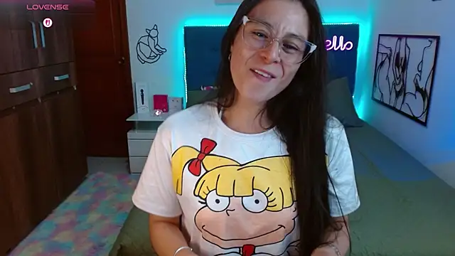 Онлайн чат XXX antonella_sweet33