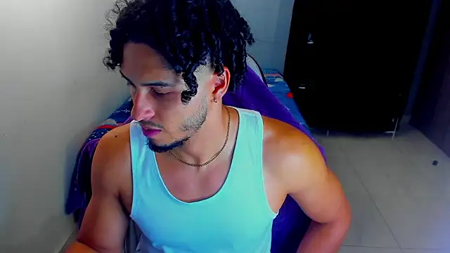 Chatroom XXX en direct de Kris_Khalifa69