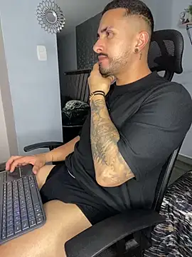 ALEXXX_KING Adlı Modelin Web Kamerası Şovu