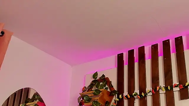 MeowMota_'s Live XXX Chat