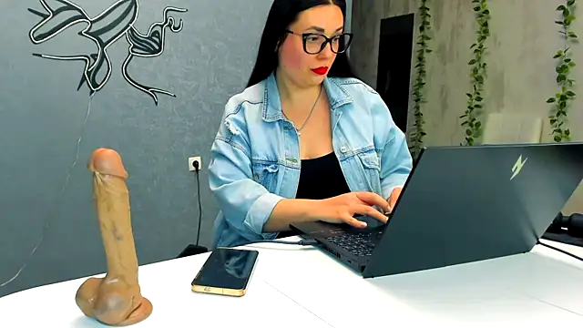 Yesss_Lilith's Live XXX Chat