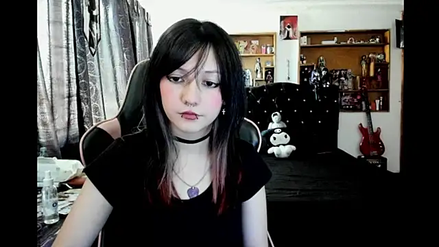 Chat XXX ao vivo de Maki_Zein_