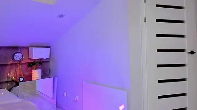 MiaMuse Live XXX Chat