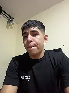 Johan_stick Adlı Modelin Canlı XXX Sohbeti