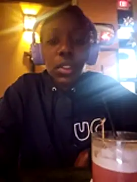 Chat XXX en directo de oliviaprettypussy