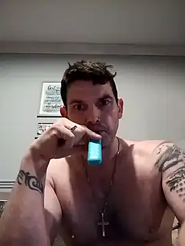 Živý XXX chat Hixxy_1025