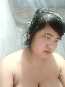 BigBoobs186 লাইভ XXX চ্যাট