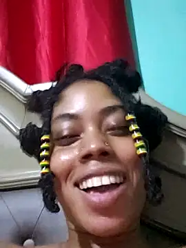 HONEYSWEETS_LIVE Adlı Modelin Canlı XXX Sohbeti