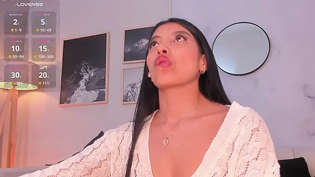 Tiffany_Low Live XXX-chat