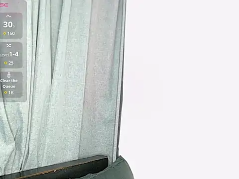 celestegilbert Adlı Modelin Web Kamerası Şovu