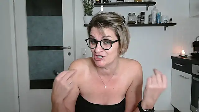 hexe40002n Live XXX chat