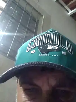 XXX chat uživo modela Peludo173317