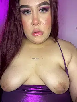 XXX chat uživo modela Mia_Carters