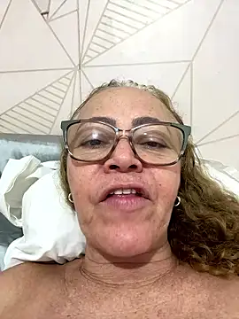 XXX chat uživo modela Granny6boys