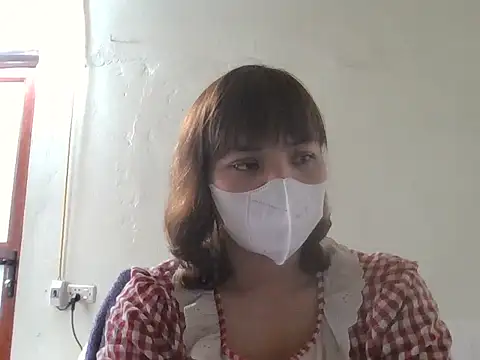 XXX chat uživo modela Angela-Eira