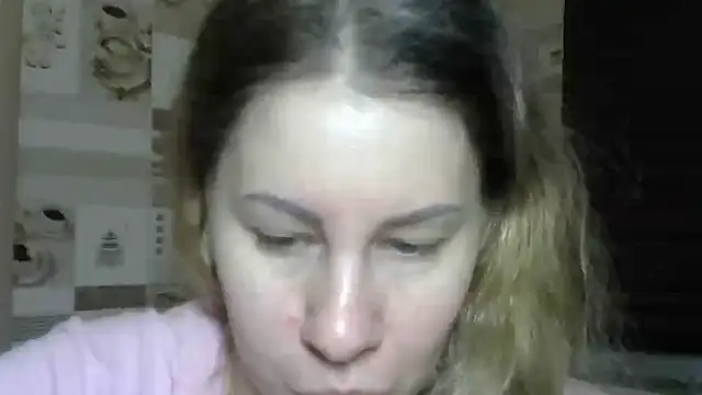 TherestlessKitty Webcam Show