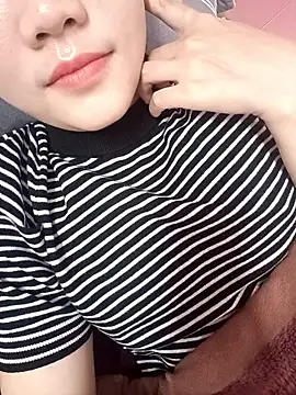 Show modela 2_sex na web-kameri