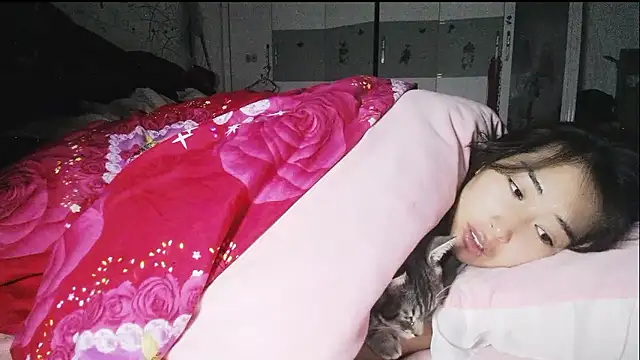 hebe-02: απευθείας συνομιλία ΧΧΧ