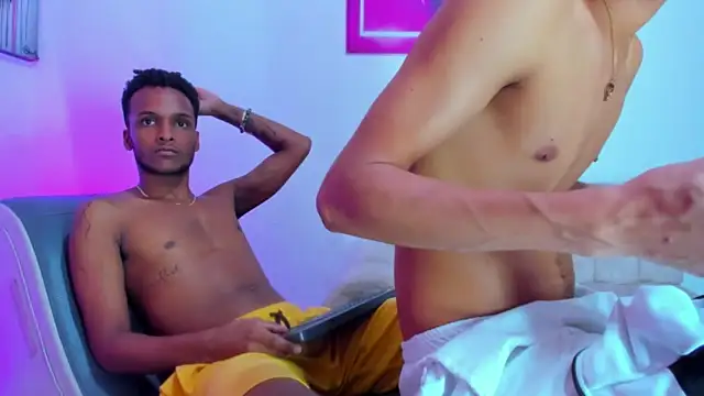 Damian_and_theo élő XXX-chatje