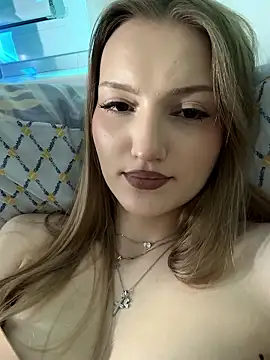 Heilagr live XXX chat