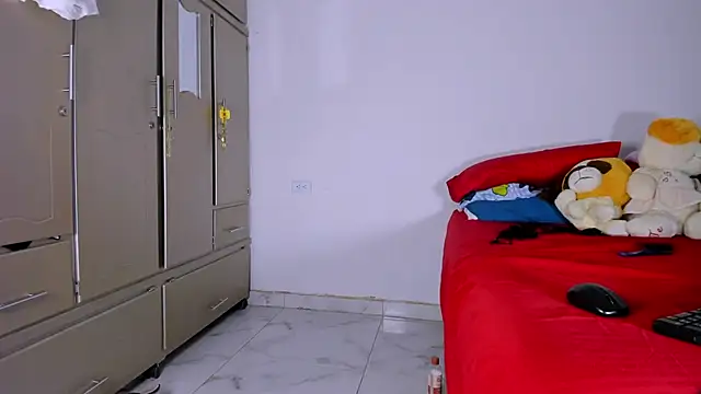 XXX chat uživo modela vennuss19