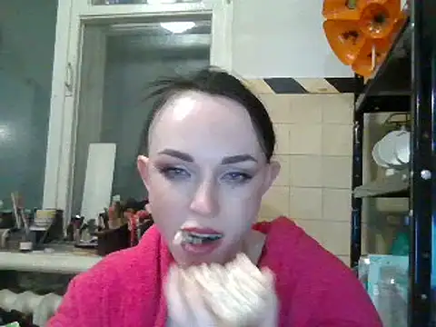 XXX chat uživo modela Trinsy_Love