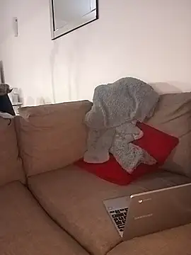 cheekycherryxn Live XXX chat