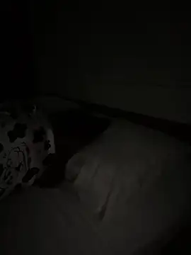 XXX chat uživo modela Ponthip