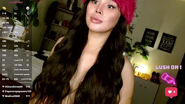 Lolitaloove69 Live XXX-Chat