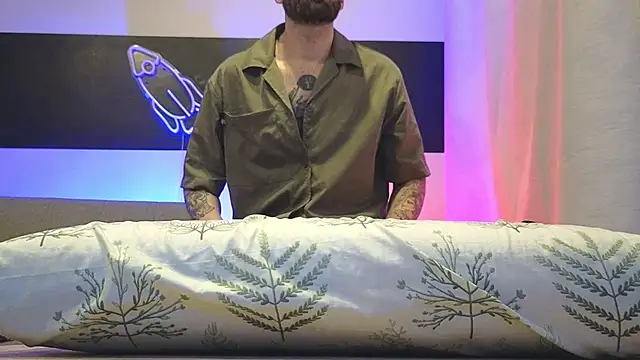 MattxFeetのライブXXXチャット