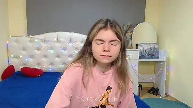 TinaRedly – Live XXX-chat