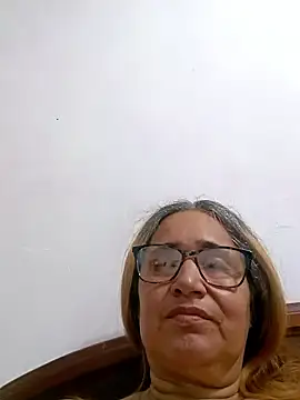 _candi Adlı Modelin Canlı XXX Sohbeti