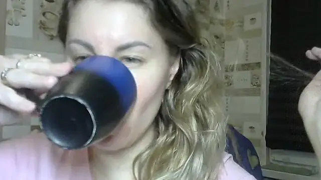 TherestlessKitty's Live XXX Chat