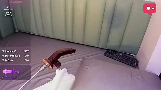 dayan_ken: απευθείας συνομιλία ΧΧΧ