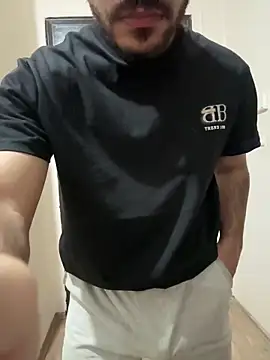 Horny_man5's Live XXX Chat