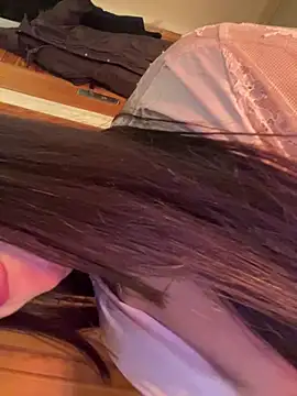 Lola-Bee's Live XXX Chat