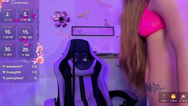 Natasha-Adams Live XXX Chat