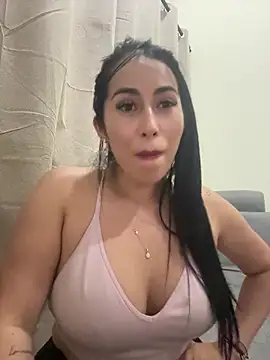 areviklusine1n Live XXX chat