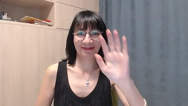 Erica95Bloom: απευθείας συνομιλία ΧΧΧ