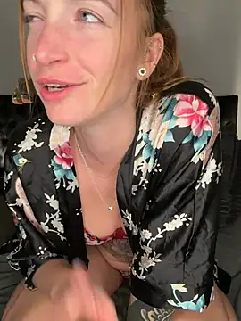 Laurahorney_xo's Live XXX Chat